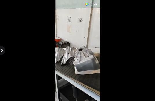發動機殼撕碎機撕碎生鋁鑄件