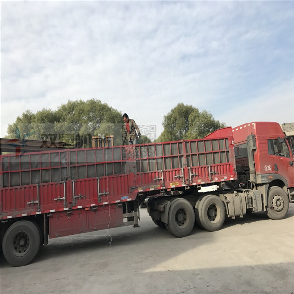 金屬粉碎機1600型設備發貨成功