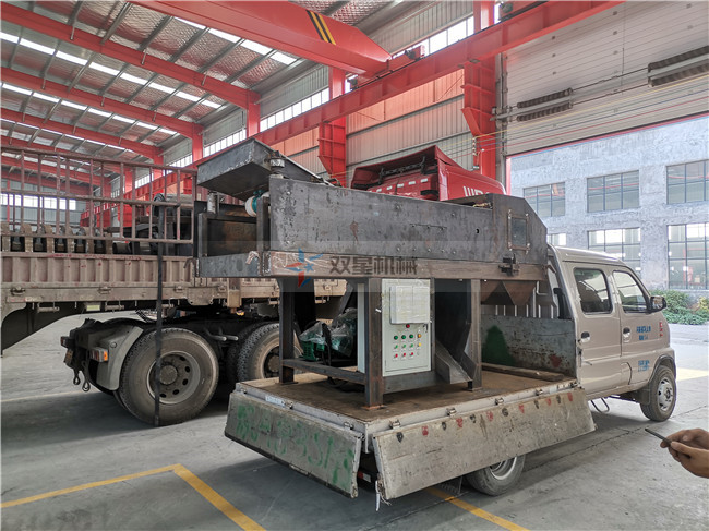 廢鋼破碎機1600型設備發貨現場