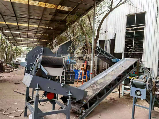 鋁型材破碎機(jī)上海客戶設(shè)備現(xiàn)場實拍